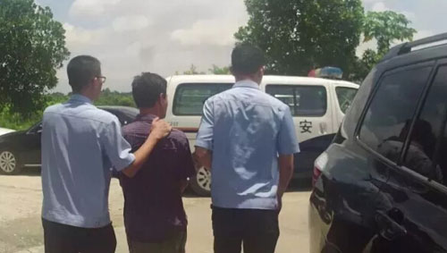 普寧鐘堂大園公正地磅一非法成品油經(jīng)營窩點被端