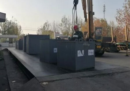 4月9日對上?？蛻艄镜匕踹M行了定期檢驗